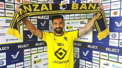 شاهد.. عبدالله السعيد مع فريقة الجديد 