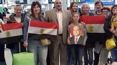 بالصور.. أول طائرة لمصر الطيران تهبط فى موسكو بعد عودة الطيران لروسيا