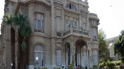 جامعة عين شمس تشارك في معرض 