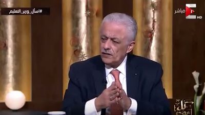 وزير التربية والتعليم: حل مشكلة الكثافة على مراحل 