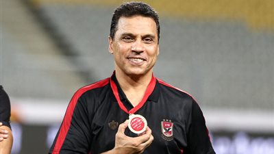 البدري يجدد للاهلى موسمين بـ 800 الف جنيه شهرياً