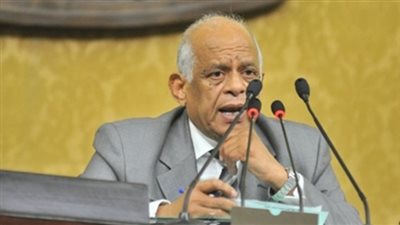 نقابة المهن تطالب رئيس مجلس النواب بتوضيح موقفه من 