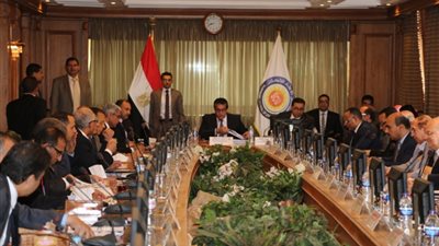 وزير التعليم العالى : ضرورة التزام  الجامعات بالخريطة الزمنية المعلنة مسبقاً.. والاستعداد لامتحانات نهاية العام  