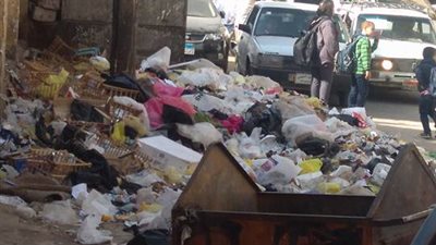 بالصور.. مدارس محافظة أسيوط تتحول إلي مقالب لـ