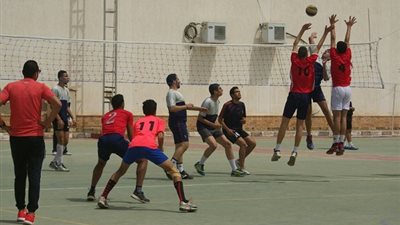 التعليم تقيم نهائي الألعاب الجماعية لبطولة المدارس للمرحلة الثانوية 