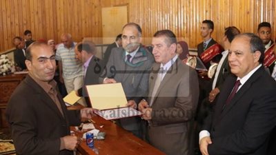 محافظ كفرالشيخ يشهد الاحتفال بتنصيب اتحاد طلاب المعهد العالى للخدمة الاجتماعية ويدعمه بـ 2 مليون جنيه