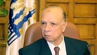  بالمستندات.. محافظ القاهرة يتحدى أحكام القضاء ويستولى على أراضي المواطنين .. وإنذار على يد محضر بحبسه وعزله من منصبه