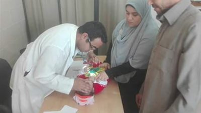 قوافل جامعة القناة تعالج951 حالة من أهالي رأس سدر 