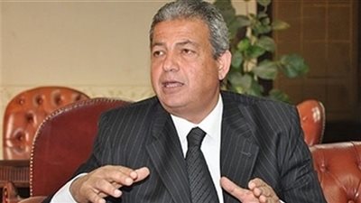 خالد عبدالعزيز: تعديلات وزارية قريبا