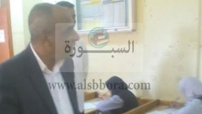 وكيل وزارة التربية والتعليم بالأقصر يتابع سير الامتحانات