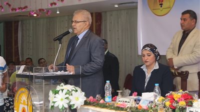 البرلمان ينصف المدرسين.. عضو لجنة التعليم: 80% من المعلمين مرتباتهم عند حد الكفاف