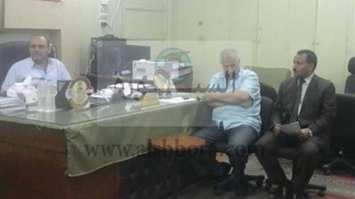 تعليم سوهاج تناقش ملفات التعليم الخاص