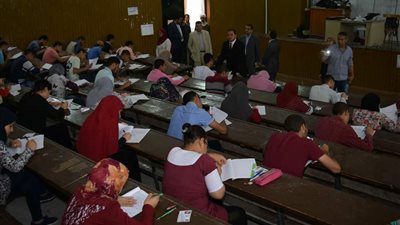 امتحانات المعهد الفنى للتمريض بدأت بجامعة سوهاج