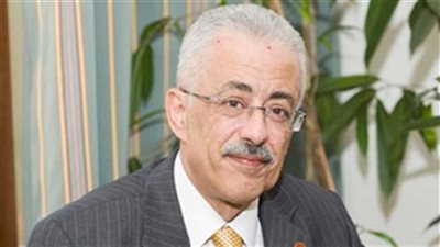 الى طارق شوقى.. معلمو مدرسة الوفاء الإعدادية بالوراق يستغيثون: انقذنا من مدرس الرياضيات 