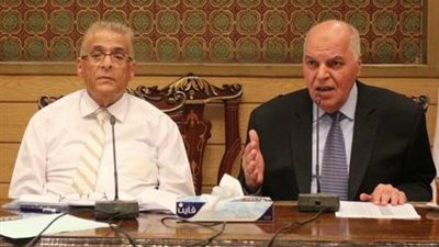 نقيب المعلمين: وافقنا علي اقتراح مجلس الوزراء بشأن تطبيق جدول الأجور على ثلاث سنوات ومع ذلك لم يتم التطبيق