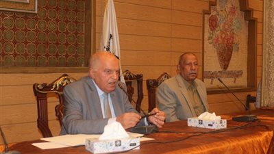 نقيب المعلمين: البرلمان وافق علي إضافة 62 مليار جنيه لميزانية التعليم لتصبح 151 بدلاً من 89 مليار جنيه