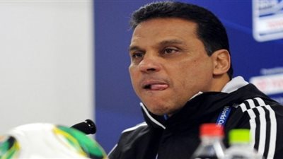 الأهلى يكشف حقيقة إقالة حسام البدرى.. والمدير الفنى الجديد