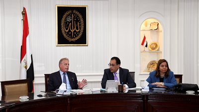 وزير الإسكان: 1120 وحدة سكنية لأهالي مناطق الرويسات بتكلفة 317 مليون جنيه