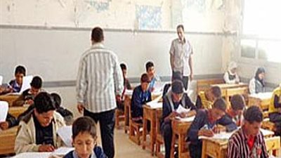 إحالة رئيس لجنة ومراقب أول و7 ملاحظين للتحقيق  