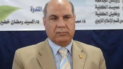 رئيس جامعة كفرالشيخ يهنىء السيسى واهالى المحافظة بشهر رمضان