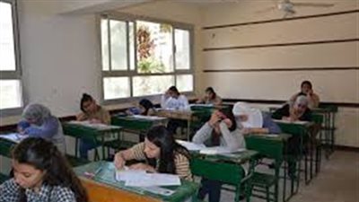 غرفة عمليات الدبلومات الفنية تسيطر على 