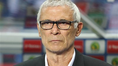 عاجل.. تعرف على راتب هيكتور كوبر الجديد لقيادة منتخب مصر
