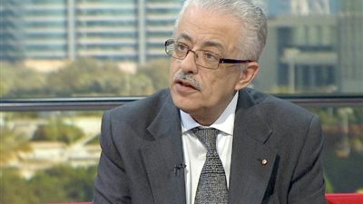 هذه المديرية تواصل تحديها للقرارات الوزارية.. صرفت مكافأة الامتحانات لموظفى الديوان دون المعلمين.. تعرف على التفاصيل