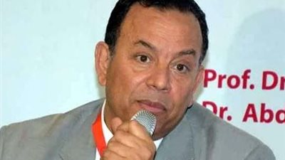 600 جنية مكافأة لهؤلاء العاملين بدل جهود اضافية 