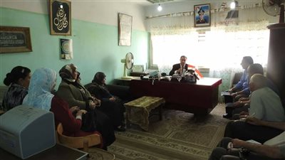 مدير عام التعليم العام بالمنوفية يجتمع مع مسئولي المدارس الرسمية والمتميزة للغات