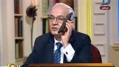 التعليم: سنة سجن وغرامة من 10 إلى 50 ألف جنيه لحمل الموبايل مغلق داخل اللجان