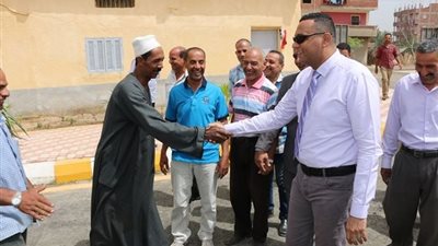 بالصور.. سكرتير عام المنوفية يتفقد مشروع وحدة الرصف ويشيد بجهود العاملين في أعمال التطوير