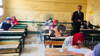 الجيوشي يواصل تفقد لجان امتحانات الدبلومات الفنية بجولة في لجان قليوب وشبرا الخيمة بالقليوبية