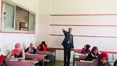 مذبحة جديدة لطلاب امتحانات الدبلومات الفنية بالدقهلية.. 