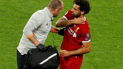 طبيب ليفربول يزف بشرى سارة للمصريين