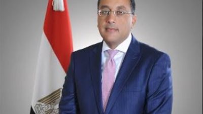 وزير الإسكان يعلن موعد تسليم أراضى 