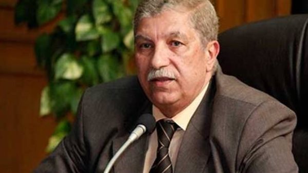 اللواء يس طاهر محافظ