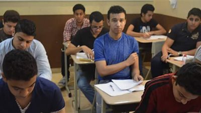 ثورة طلاب الثانوية العامة على كلمة 