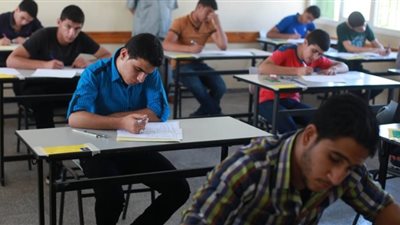 بدء امتحان مادة الاحصاء لشعبة علمى