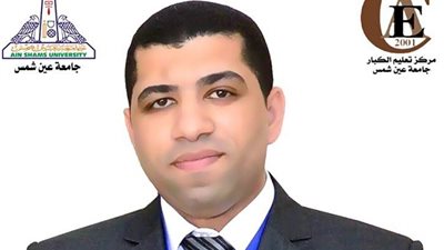 بالصور.. دكتور إسلام سعيد مدير لمركز تعليم الكبار بجامعة عين شمس