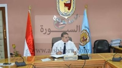 مقترح انشاء كلية للفنون التطبيقية علي طاولة رئيس جامعة سوهاج