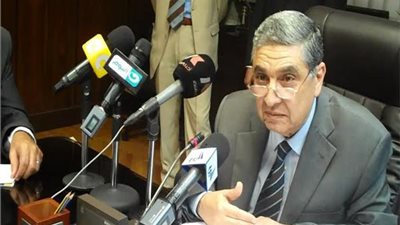 اليوم.. محمد شاكر يعلن زيادة أسعار الكهرباء  