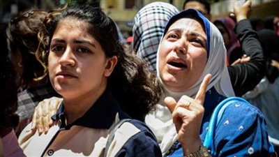 شكاوى وانهيار لصعوبة اللغة الانجليزية في الثانوية العامة بالإسماعيلية 