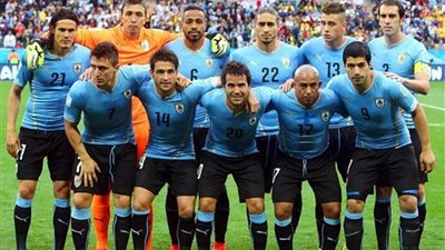 تاباريز يعلن التشكلية الرسمية لمنتخب اورواجواى