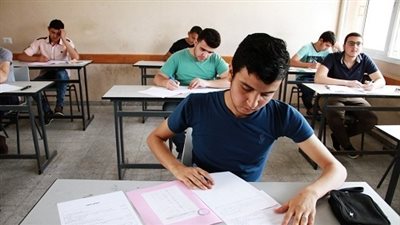تصريحات نارية لمستشارة اللغة الانجليزية بشأن معلمو الدروس الخصوصية