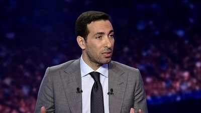 تعرف على رسالة ابوتريكة للاعبى المنتخب قبل مواجهة روسيا