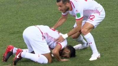  تونس تتعادل أمام إنجلترا 1-1 فى الشوط الأول