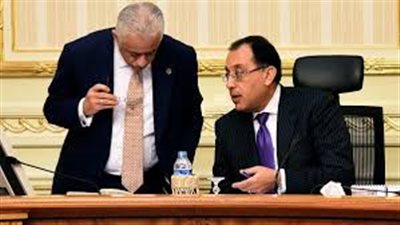 اجتماع عاجل بين رئيس الوزراء ووزير التربية والتعليم