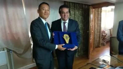 وزير التعليم العالى يبحث آليات التعاون العلمى مع رئيس هيئة الجايكا اليابانية