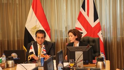 وزير التعليم العالى يبحث آليات التعاون العلمى والتعليمى بين مصر وبريطانيا 