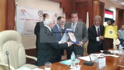 عبدالغفار يفتتح  فعاليات المؤتمر العلمى حول تطوير دراسات المرحلة الجامعية 